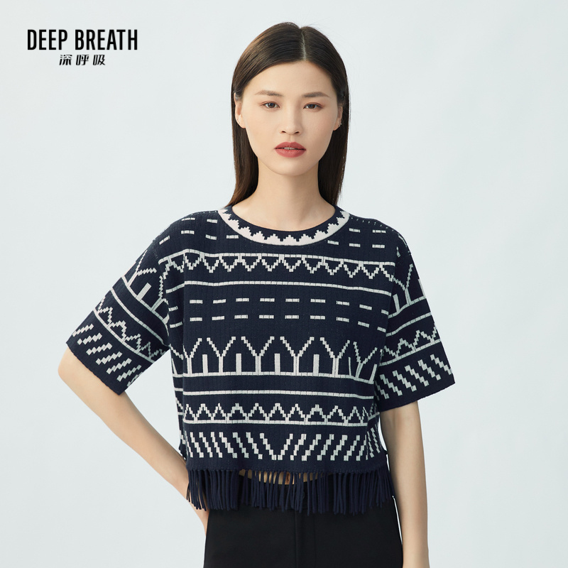 DEEP BREATH深呼吸女装 几何图案流苏短袖针织衫A301037