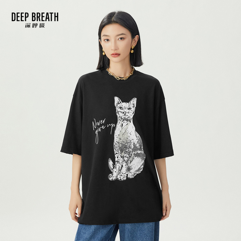 DEEP BREATH深呼吸女装 休闲短袖小众植绒猫图案宽松T恤A301505