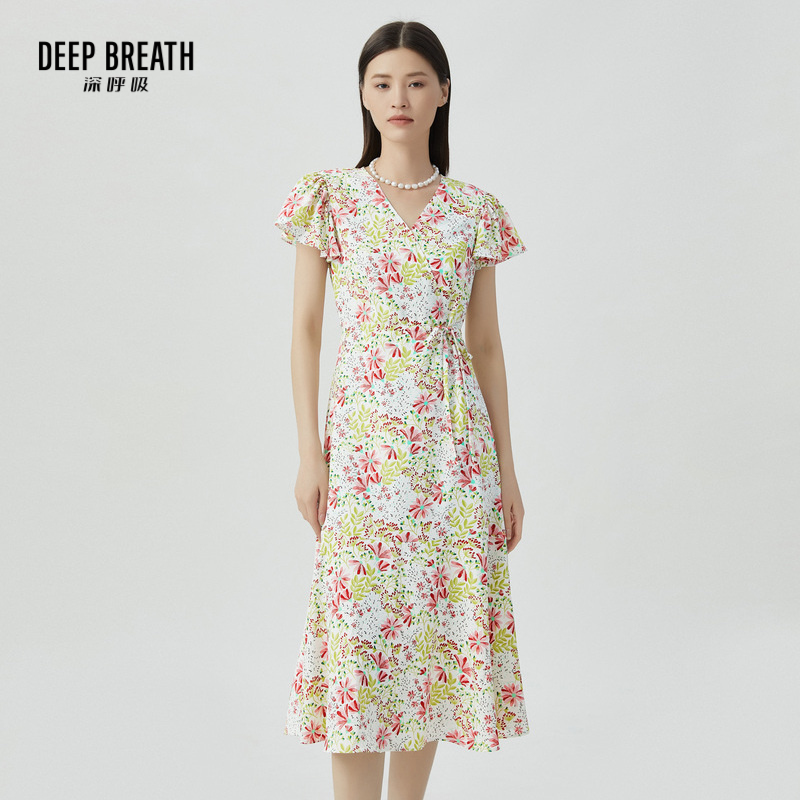 DEEP BREATH深呼吸女装 气质V领抽绳收腰荷叶袖碎花连衣裙A500242