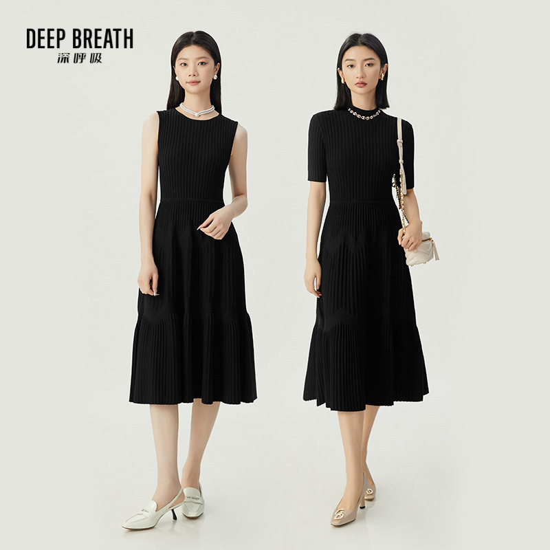 DEEP BREATH深呼吸女装 坑条肌理针织连衣裙小黑裙A500342-A500343