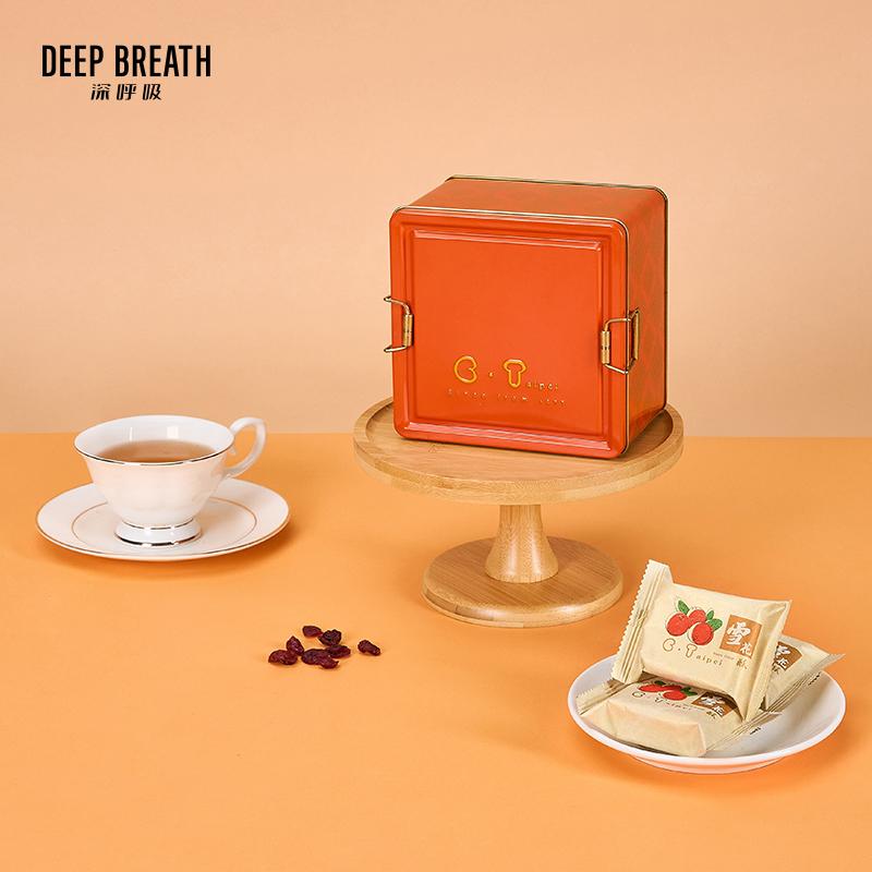 DEEP BREATH深呼吸雪花酥蔓越莓味曲奇休闲零食礼盒方盒12颗装240g AR11056