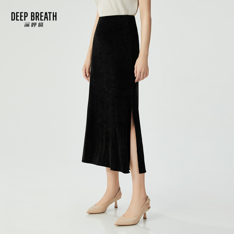 DEEP BREATH深呼吸女装 纯色三醋酸丝绒松紧腰侧开叉半裙A200276