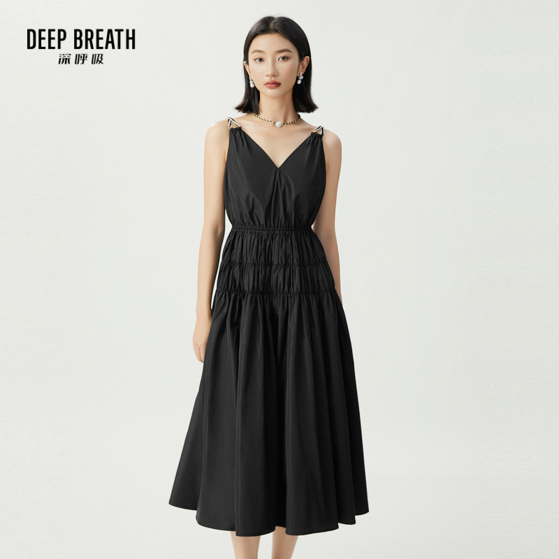 DEEP BREATH深呼吸女装 麻花吊带裙V领收腰长款大摆连衣裙A500373