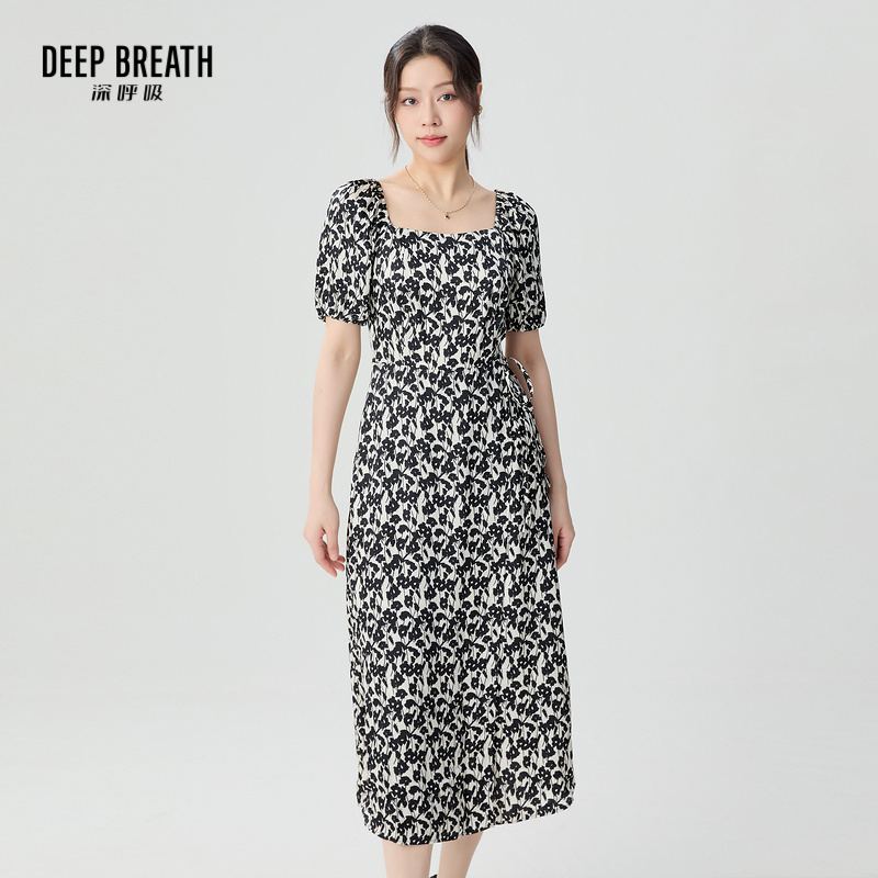 DEEP BREATH深呼吸女装 肌理感碎花泡泡袖茶歇裙连衣裙A500394