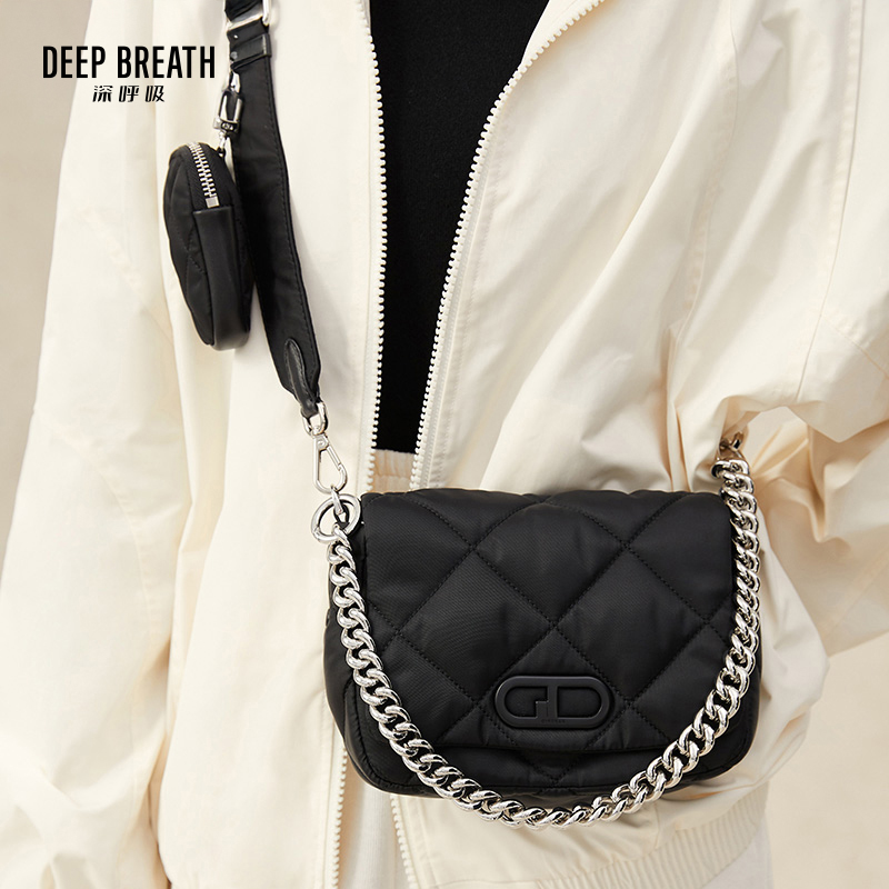DEEP BREATH深呼吸女包 菱格布面充棉休闲腋下包单肩斜挎手提包小号AB10197