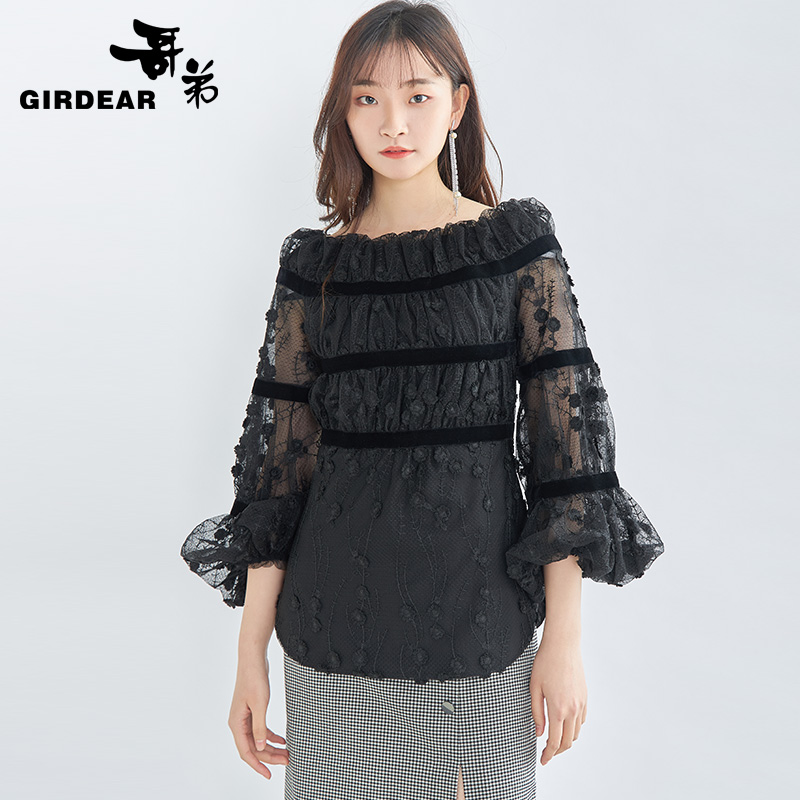 哥弟女装 一字肩蕾丝中袖衬衫1300470