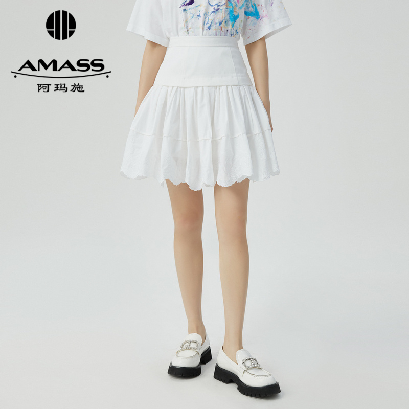 阿玛施AMASS “热带雨林”藤蔓绣花减龄荷花边短裙5200400