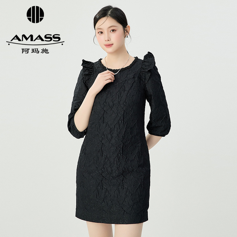 阿玛施AMASS 中袖荷叶边造型立体暗纹收腰短款洋装550004