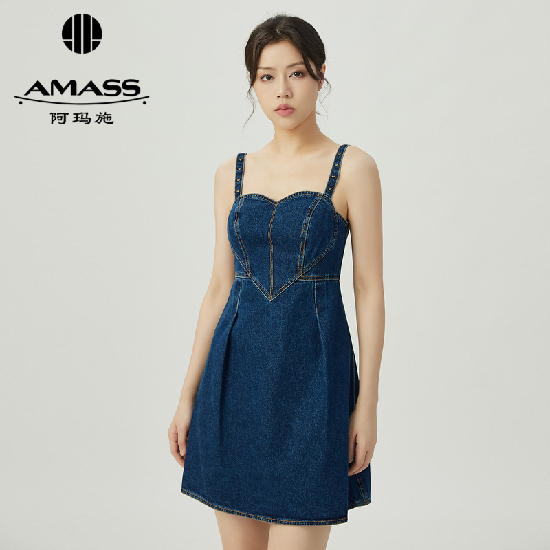 阿玛施AMASS 可爱俏丽显瘦吊带爱心型剪接牛仔洋装5500488