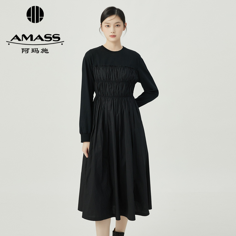 阿玛施AMASS 圆领卫衣式前压褶长袖连衣裙5500500
