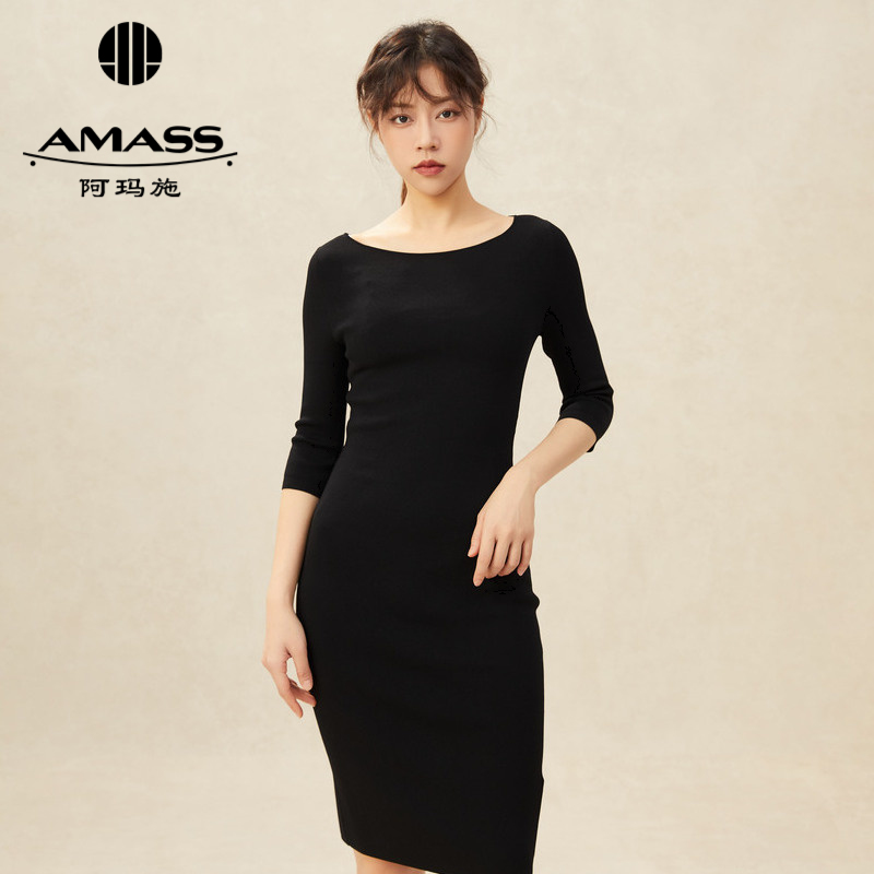 AMASS阿玛施 圆领中袖修身气质针织小黑裙洋装5599026