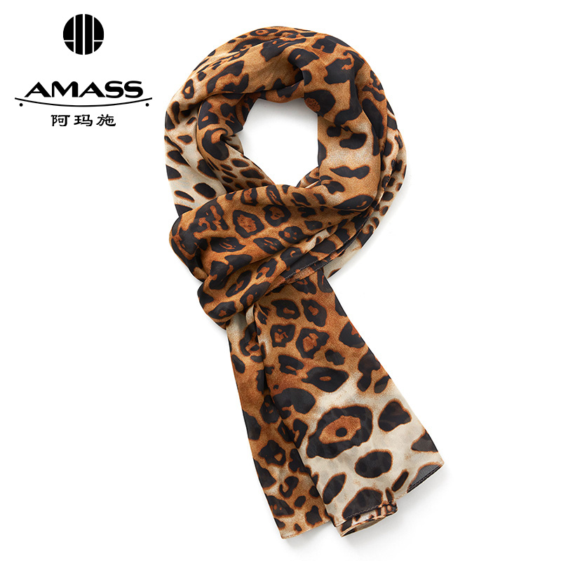 阿玛施AMASS桑蚕丝质感百长款造型配饰搭豹纹丝巾5800001