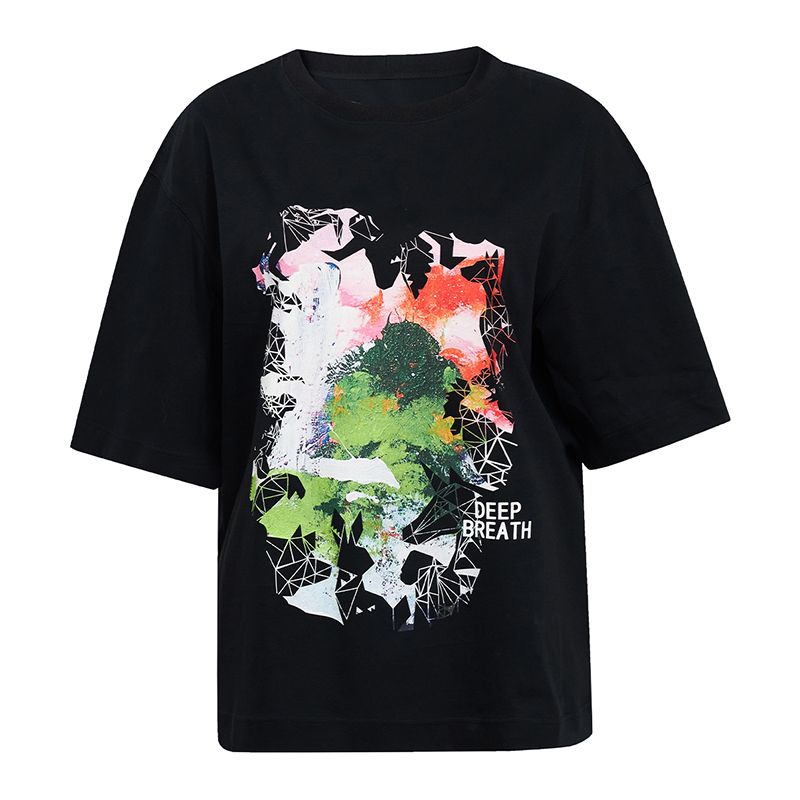 丛林瀑布