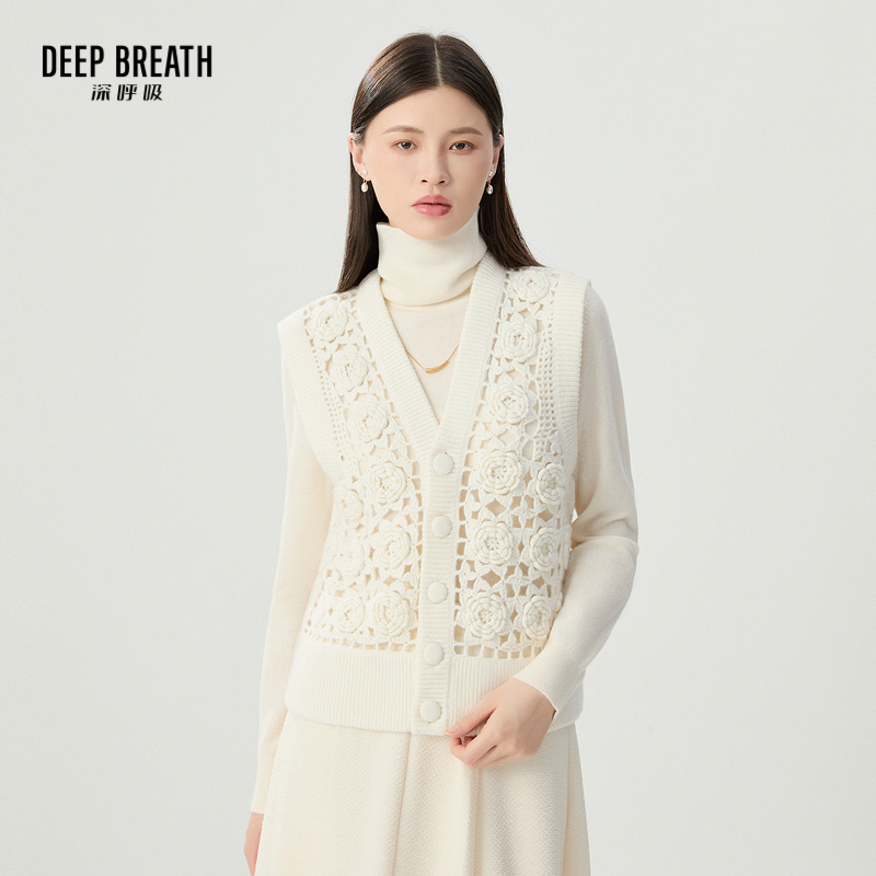 DEEP BREATH深呼吸女装 V领勾花造型马甲无袖针织衫A401171